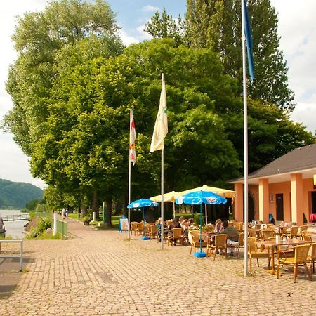 Neubert'S Gasthaus Am Rhein ラーンシュタイン エクステリア 写真