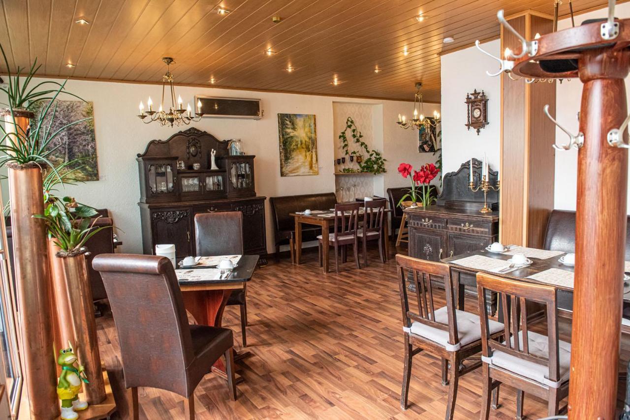 Neubert'S Gasthaus Am Rhein ラーンシュタイン エクステリア 写真